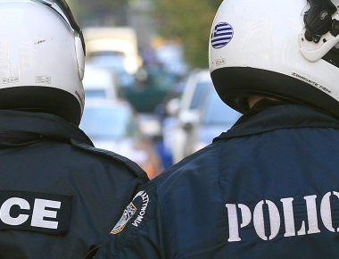 Βρασνά: Σύλληψη τεσσάρων ατόμων για ληστεία καταστήματος